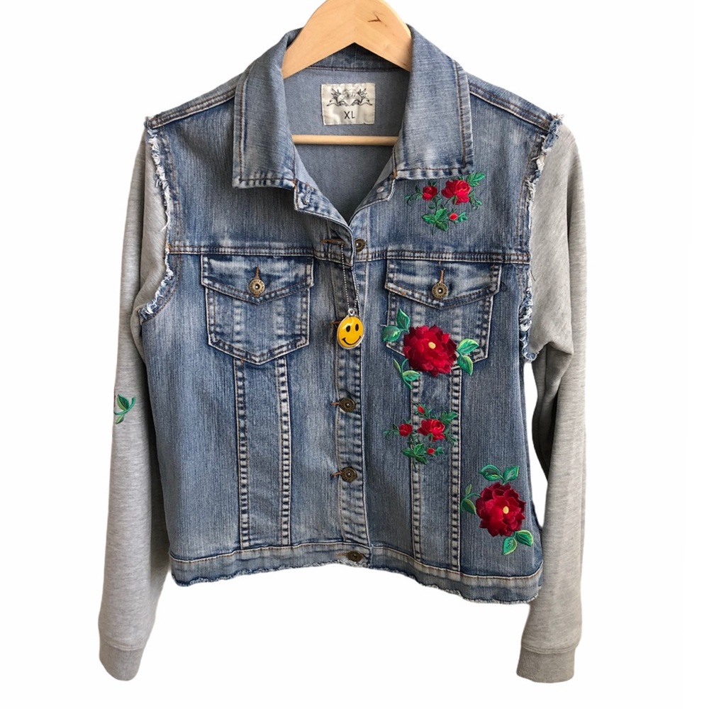 So Nikki Embroidered Denim Jacket